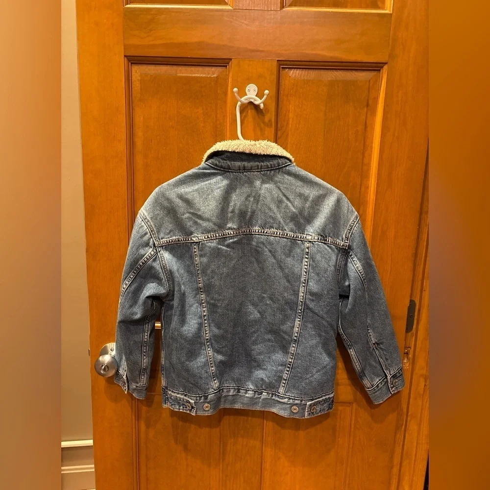 Gap Teen Oversized Denim Sherpa Jean Jacket Size 8 Light Wash